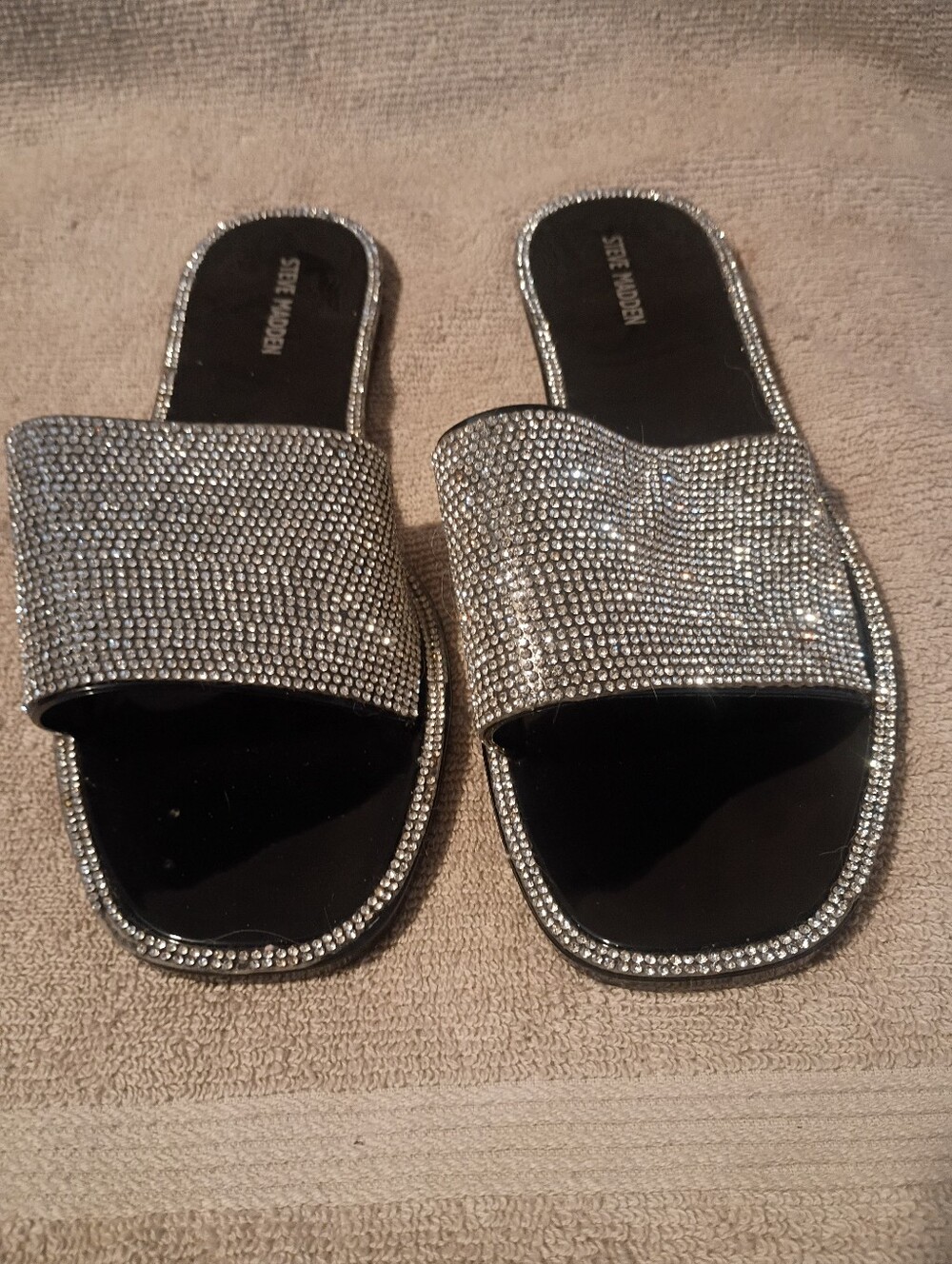 Steve Madden Jacelyn Rhinestone Embellished Slide Sandals.